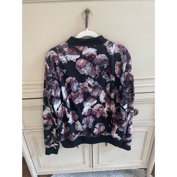 Victoria's Secret Sport Black With Pink Flowers Full‎ Zip Varsity Jacket Large - Picture 4 of 6